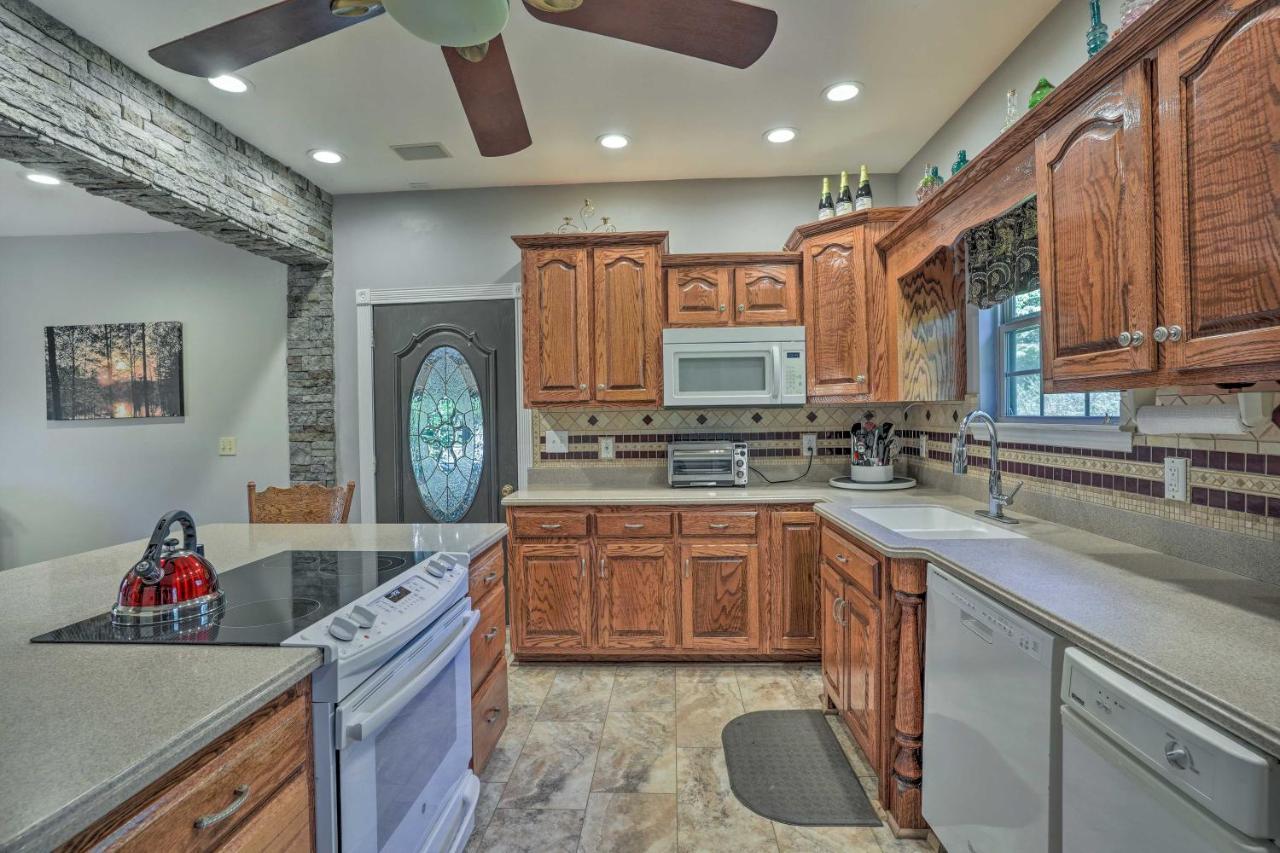 Spacious Group-Friendly Georgia Home On Lake Trenton ภายนอก รูปภาพ
